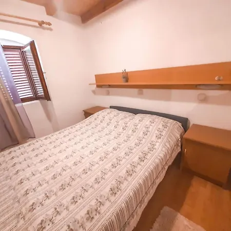 Charming One-bedroom In The Heart Of Town Centre Lejlighed *